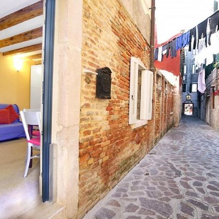 Cozy Apartment Up To 4 In Biennale Giardini By Bricola Apartments Velence Kültér fotó